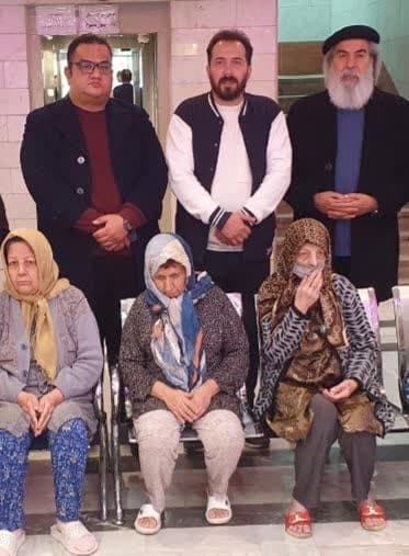 دیدار از سالمندان در روز جهانی مادر